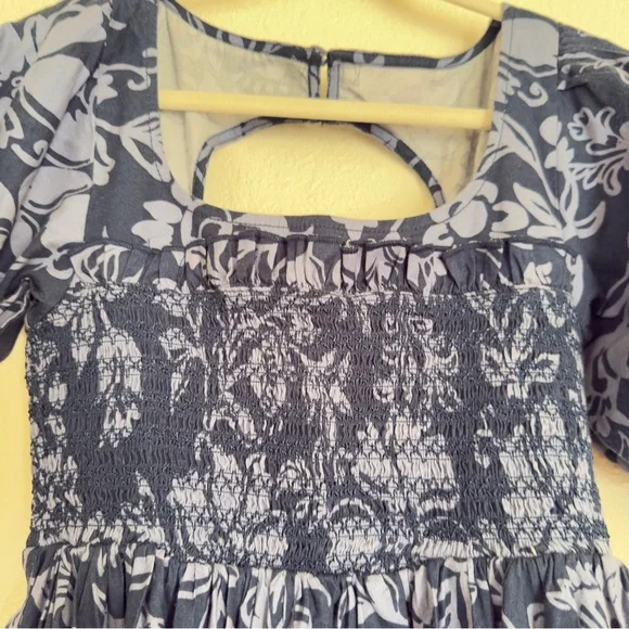 NWOT Free People Dress -Dear Delilah Blue Floral Puff
Sleeve Smocked dress - Picture 7 of 13